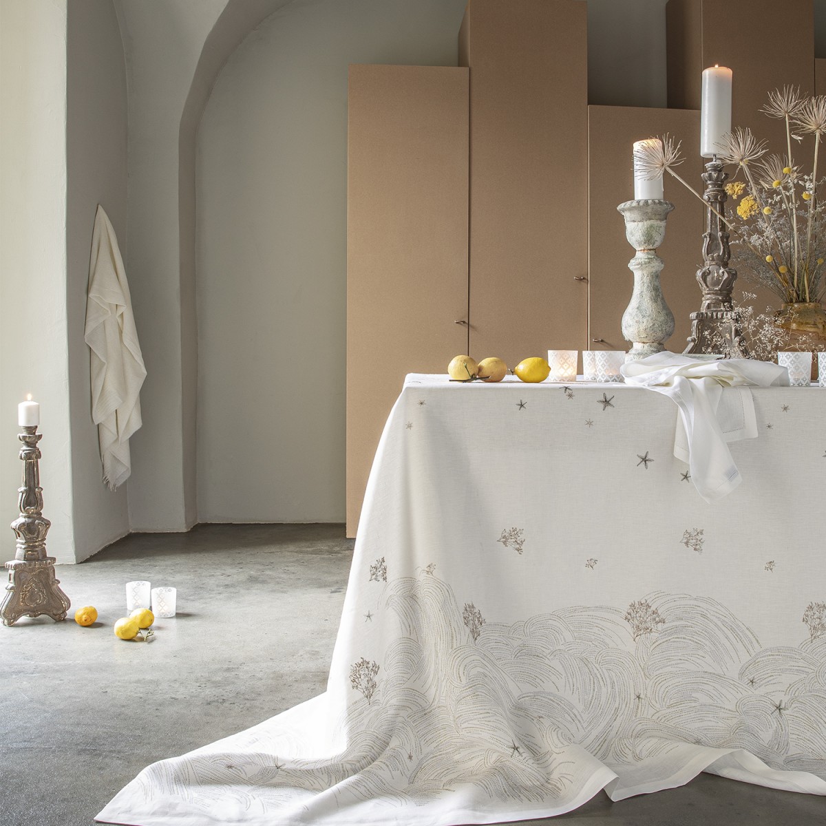 alexandre-turpault-OCEANIDE Printed and embroidered linen tablecloth -French Origin